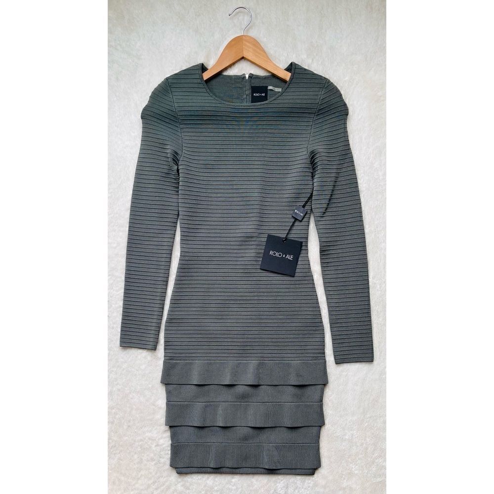 NWT Rolo & Ale Slate Grey Talia Long Sleeve Knitted Dress With Three Band Detail